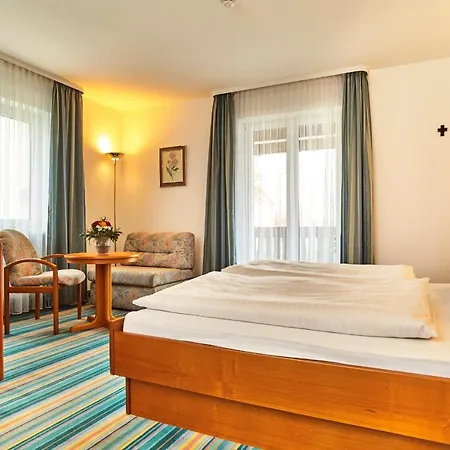 Geyer Hotel