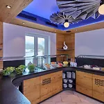Geyer Hotell 4*