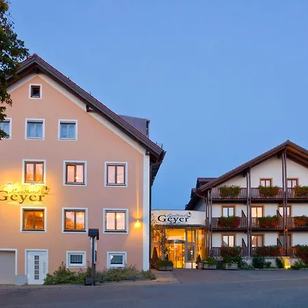 Hotell Geyer 4*